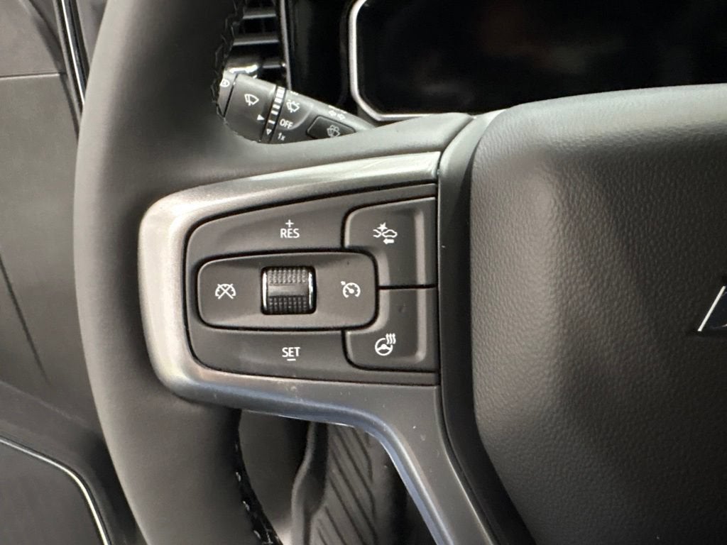 2026 Chevrolet Silverado 1500 RST Crew Cab Short Box 4WD
