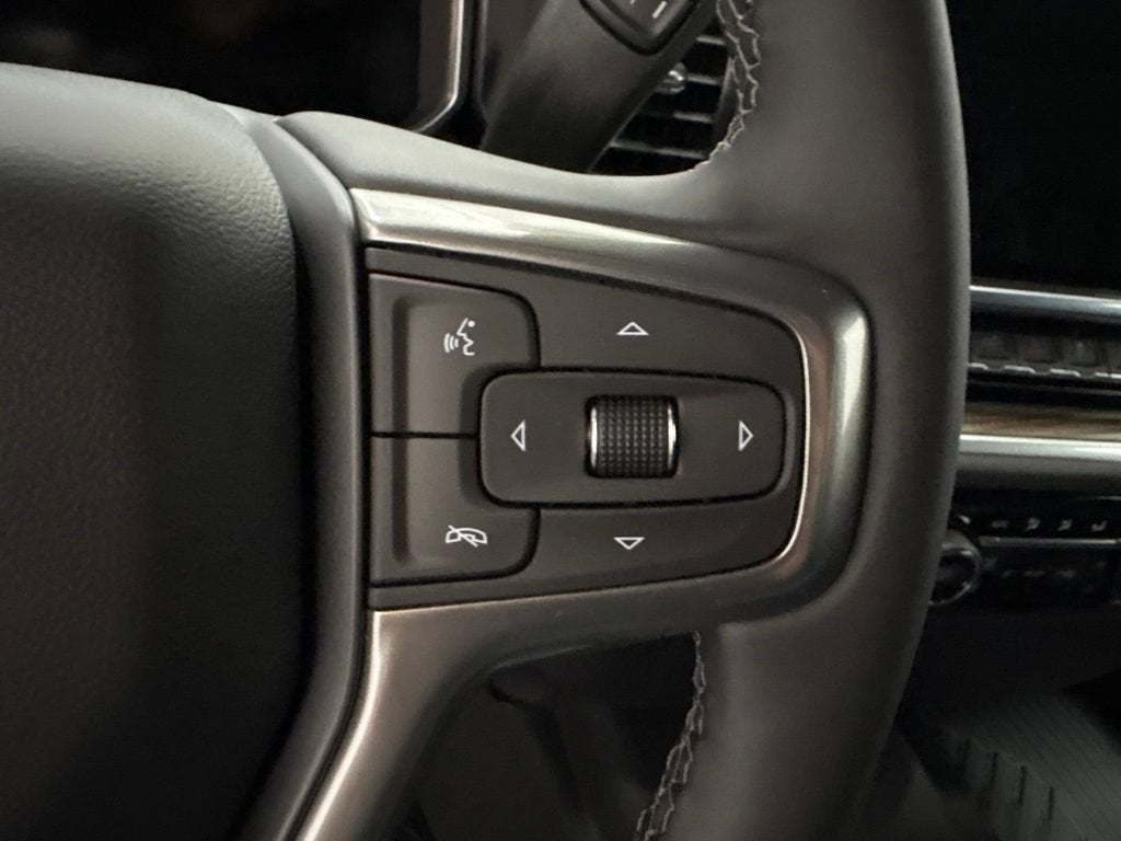 2026 Chevrolet Silverado 1500 RST Crew Cab Short Box 4WD
