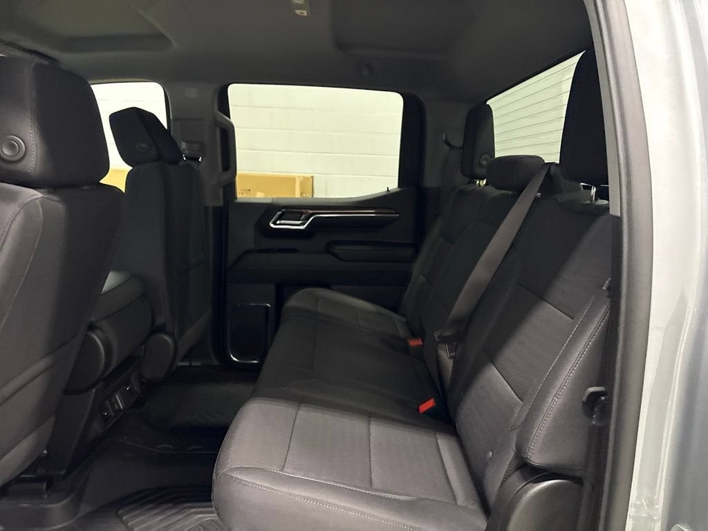 2026 Chevrolet Silverado 1500 RST Crew Cab Short Box 4WD