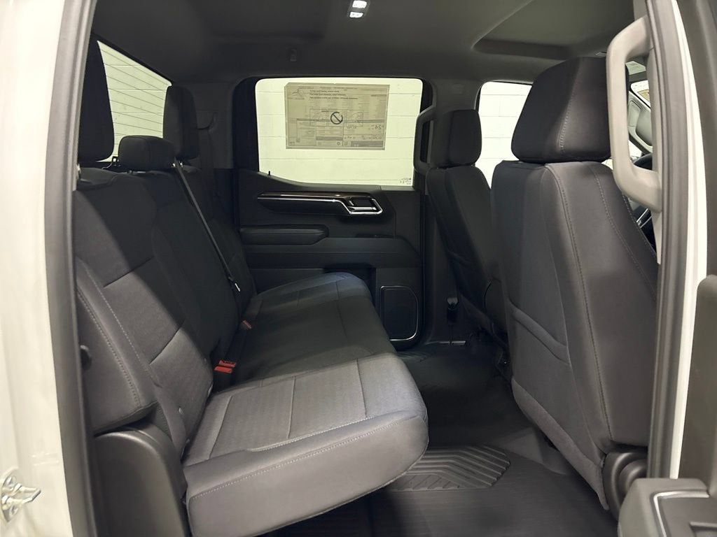 2026 Chevrolet Silverado 1500 RST Crew Cab Short Box 4WD