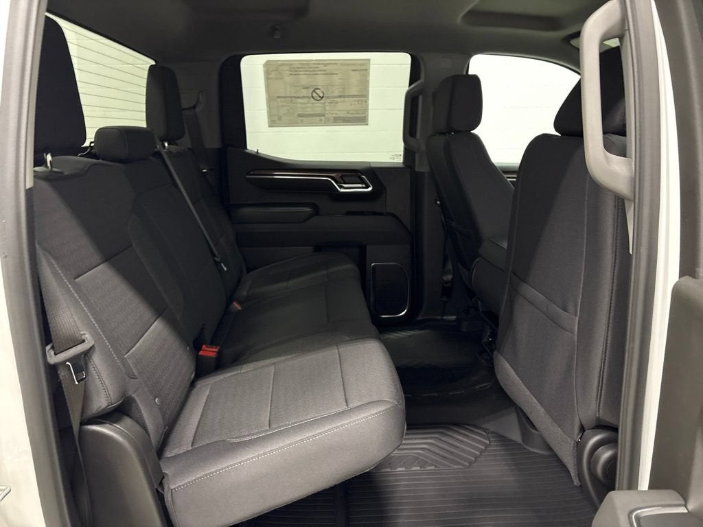 2026 Chevrolet Silverado 1500 RST Crew Cab Short Box 4WD