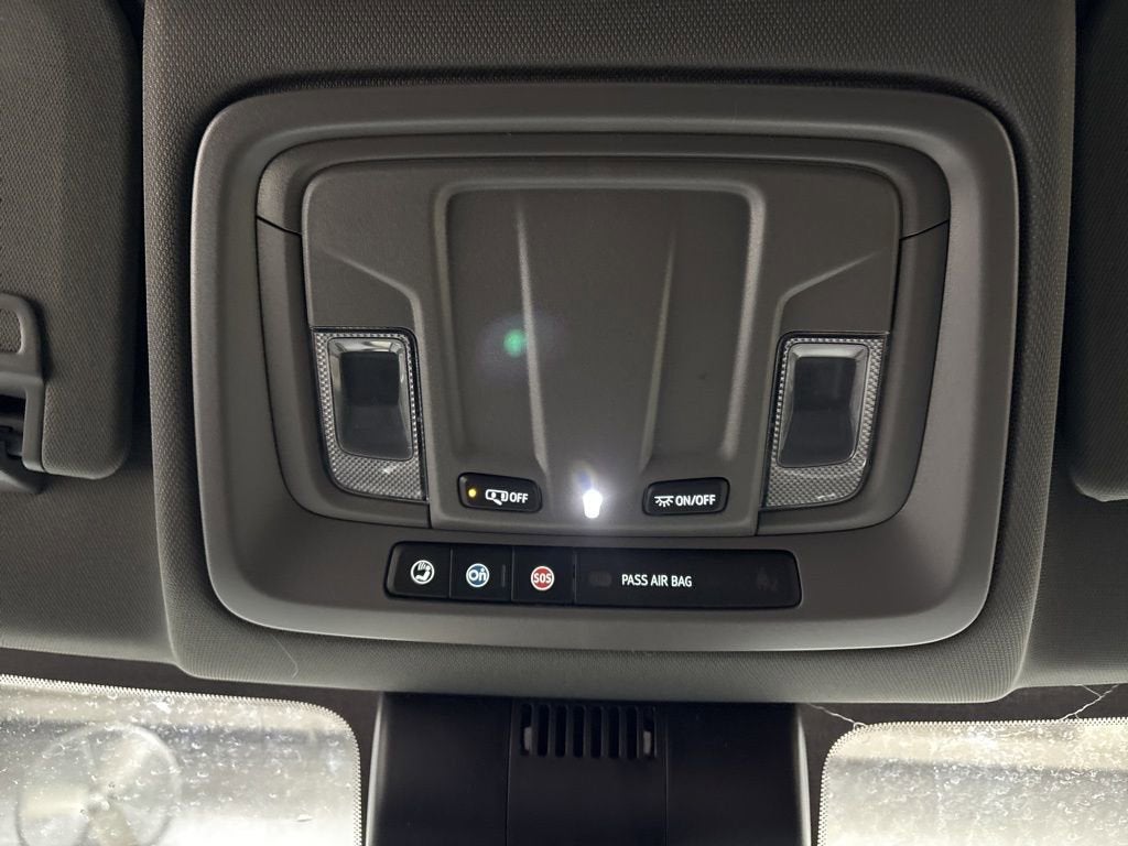 2026 Chevrolet Silverado 1500 RST Crew Cab Short Box 4WD