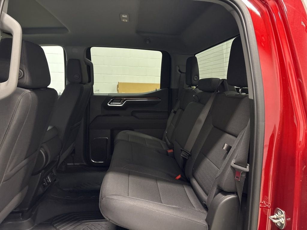 2026 Chevrolet Silverado 1500 RST Crew Cab Short Box 4WD