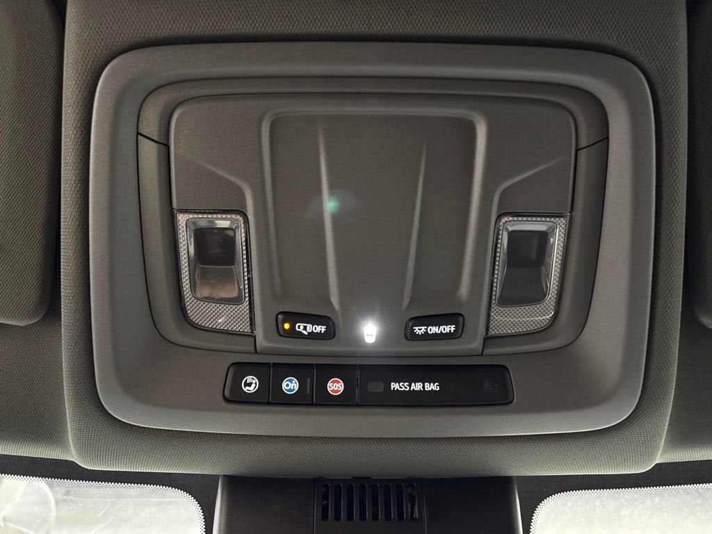 2026 Chevrolet Silverado 1500 RST Crew Cab Short Box 4WD