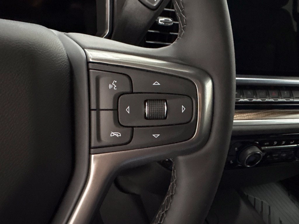 2026 Chevrolet Silverado 1500 RST Crew Cab Short Box 4WD