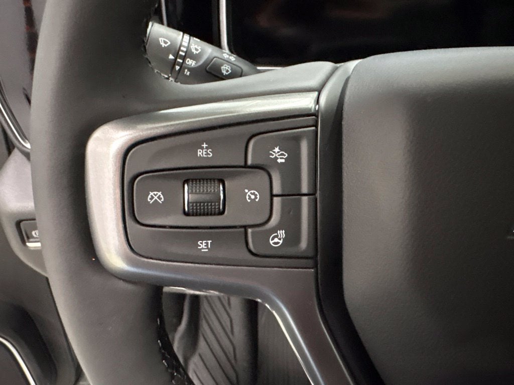 2026 Chevrolet Silverado 1500 RST Crew Cab Short Box 4WD