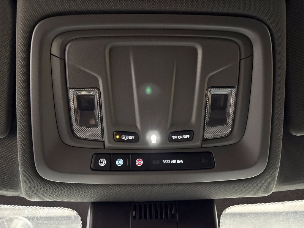 2026 Chevrolet Silverado 1500 RST Crew Cab Short Box 4WD