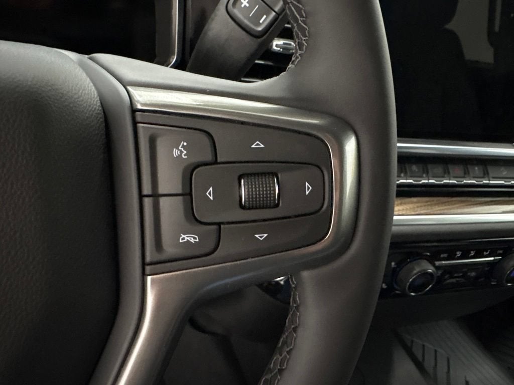 2026 Chevrolet Silverado 1500 RST Crew Cab Short Box 4WD
