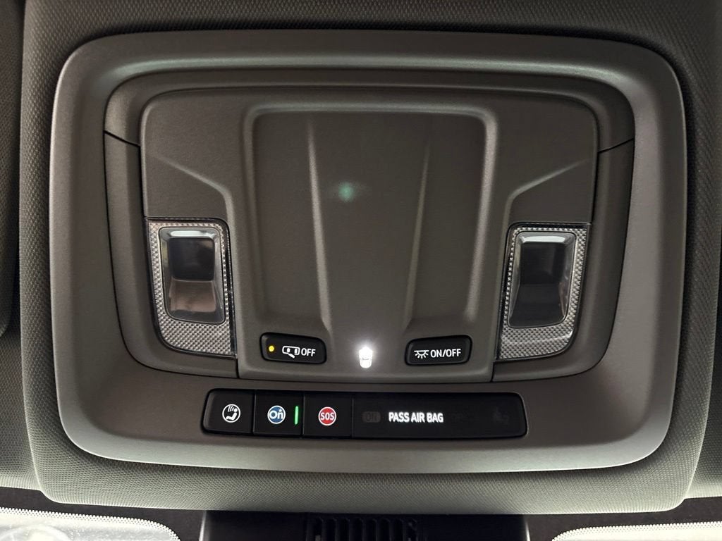 2026 Chevrolet Silverado 1500 RST Crew Cab Short Box 4WD