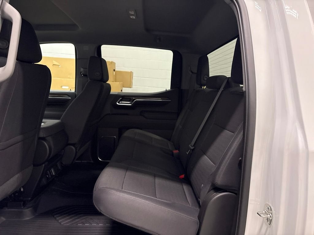 2026 Chevrolet Silverado 1500 RST Crew Cab Short Box 4WD