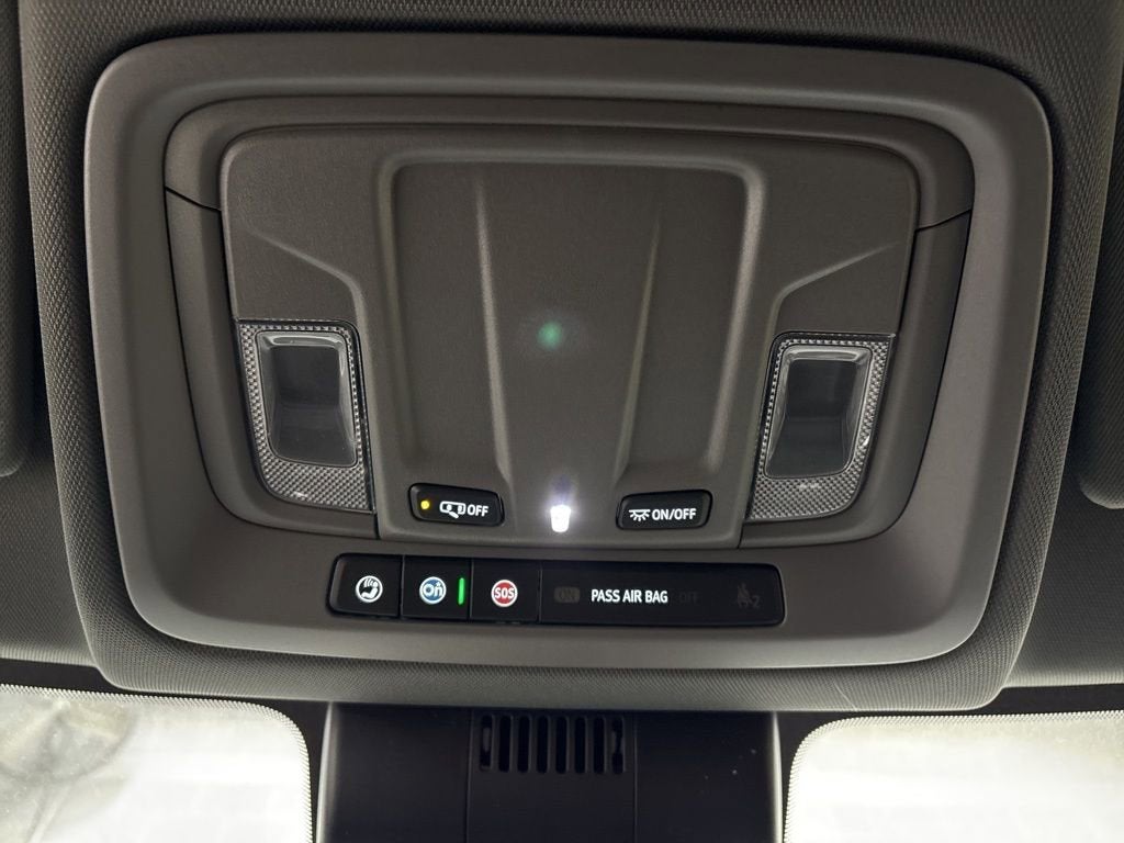 2026 Chevrolet Silverado 1500 RST Crew Cab Short Box 4WD