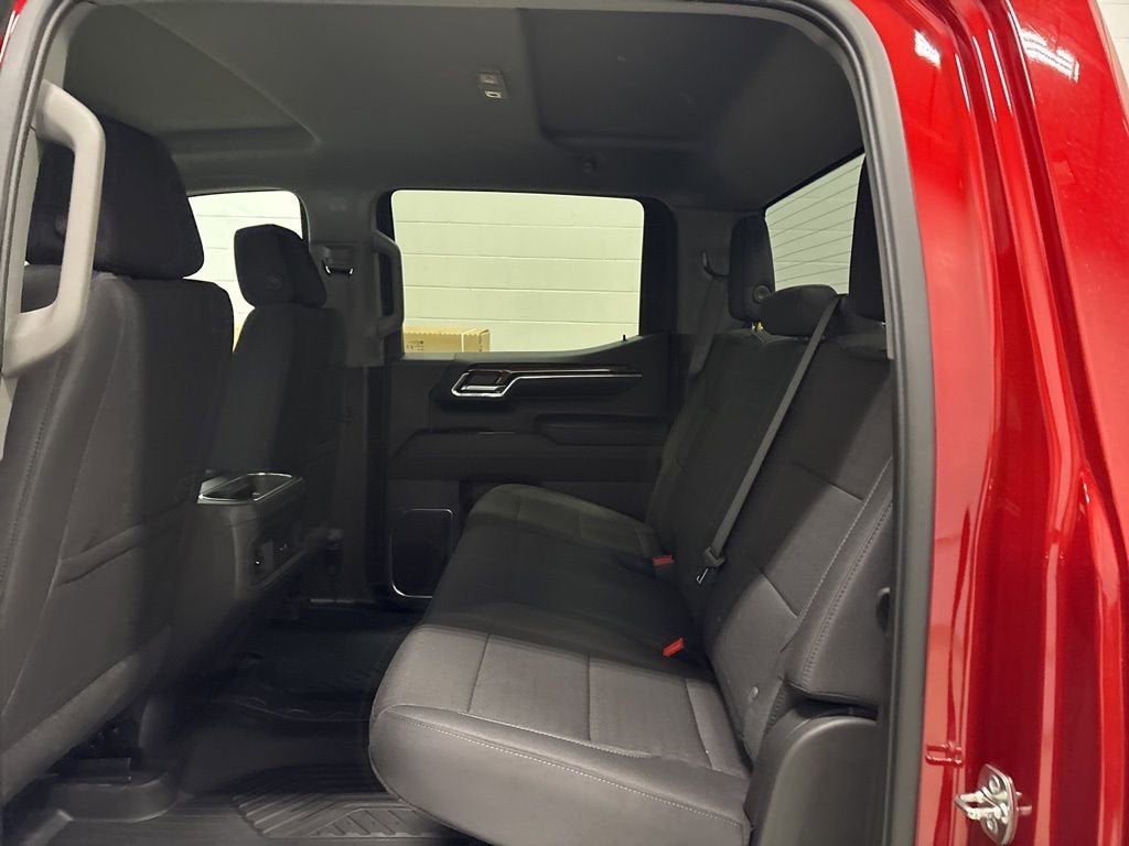 2026 Chevrolet Silverado 1500 RST Crew Cab Short Box 4WD