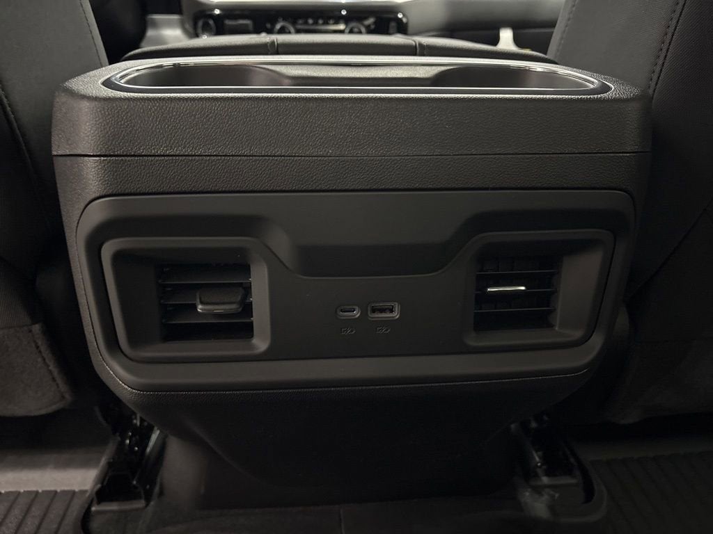 2026 Chevrolet Silverado 1500 RST Crew Cab Short Box 4WD