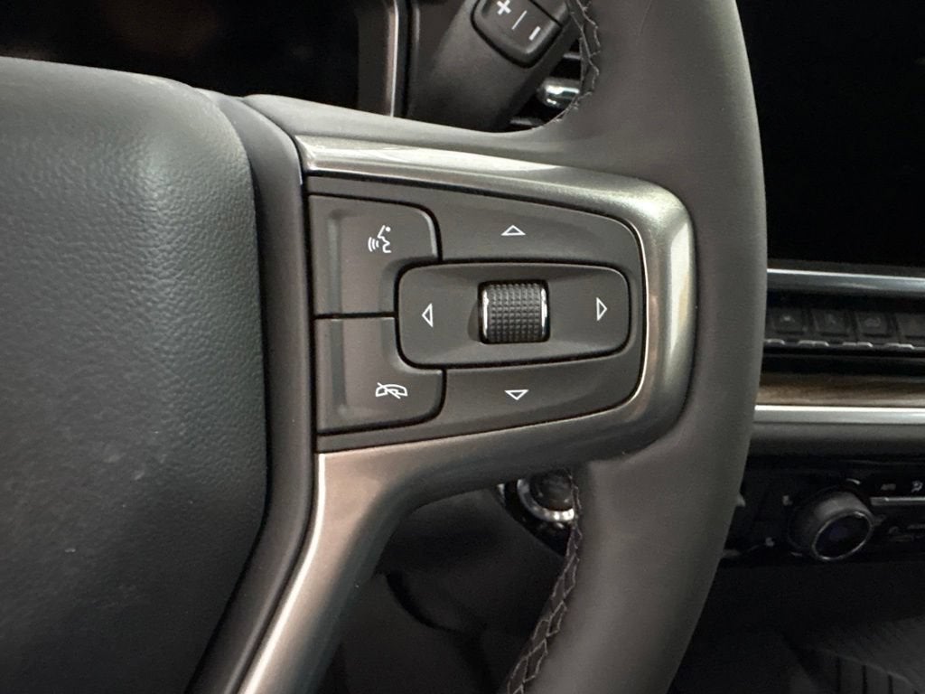 2026 Chevrolet Silverado 1500 RST Crew Cab Short Box 4WD
