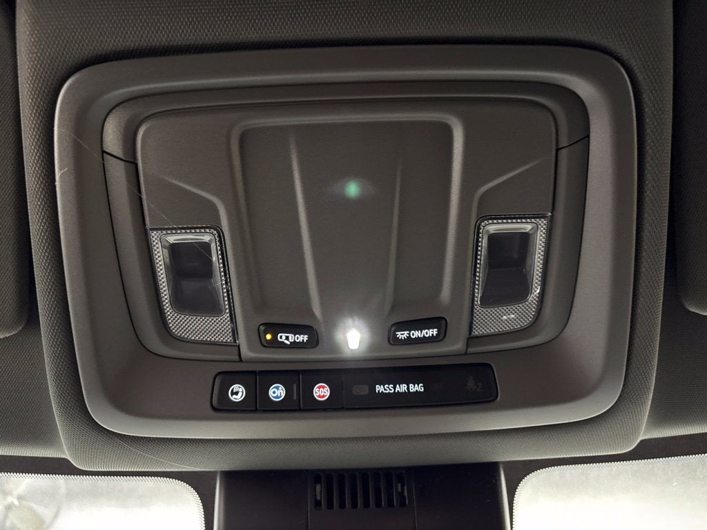 2026 Chevrolet Silverado 1500 RST Crew Cab Short Box 4WD