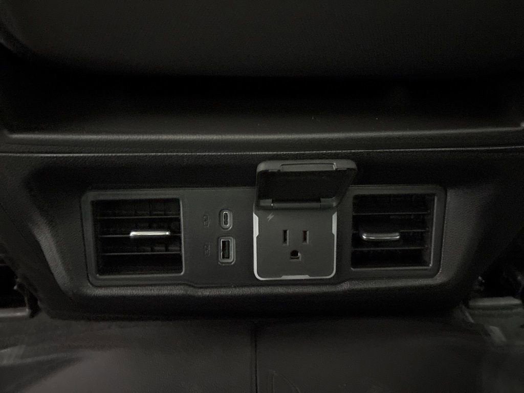 2026 Chevrolet Silverado 1500 RST Crew Cab Standard Box 4WD