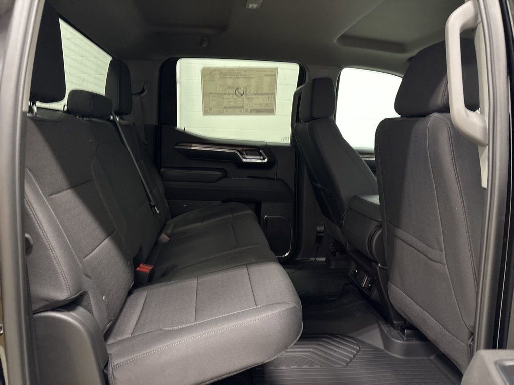 2026 Chevrolet Silverado 1500 RST Crew Cab Standard Box 4WD