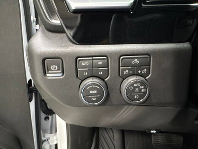 2026 Chevrolet Silverado 1500 RST Crew Cab Short Box 4WD