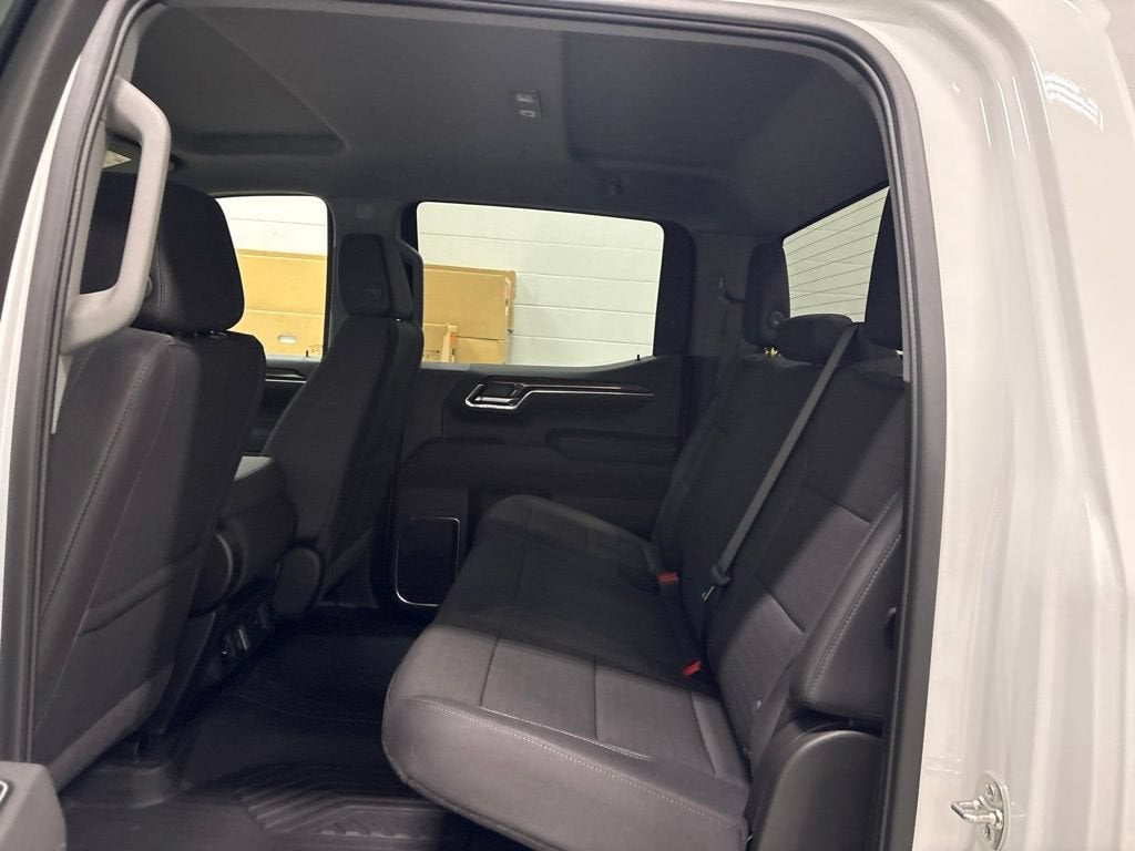 2026 Chevrolet Silverado 1500 RST Crew Cab Short Box 4WD