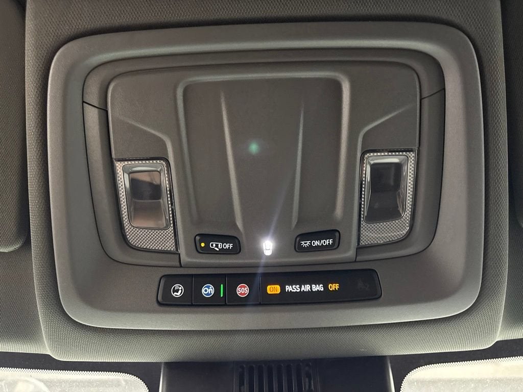 2026 Chevrolet Silverado 1500 RST Crew Cab Short Box 4WD