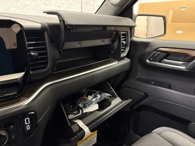 2026 Chevrolet Silverado 1500 RST Crew Cab Short Box 4WD