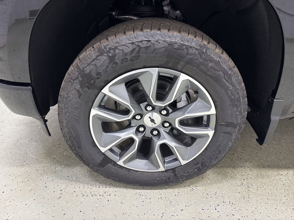 2026 Chevrolet Silverado 1500 RST Crew Cab Standard Box 4WD