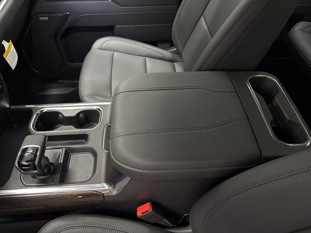 2026 Chevrolet Silverado 1500 RST Crew Cab Standard Box 4WD
