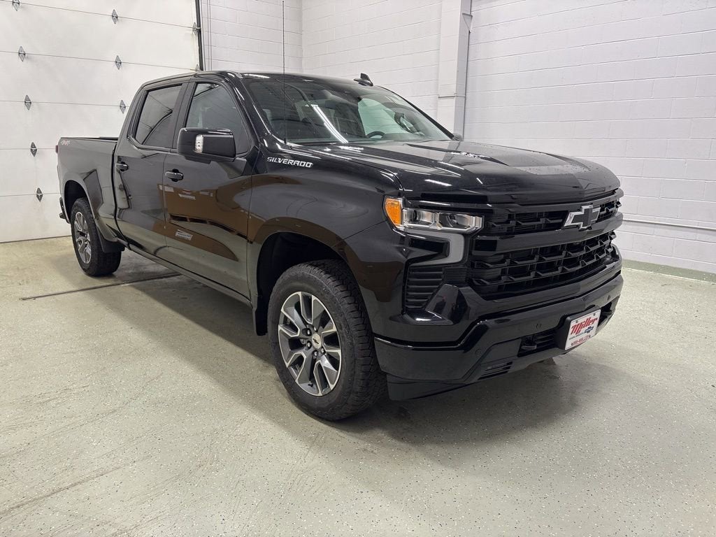 2026 Chevrolet Silverado 1500 RST Crew Cab Standard Box 4WD
