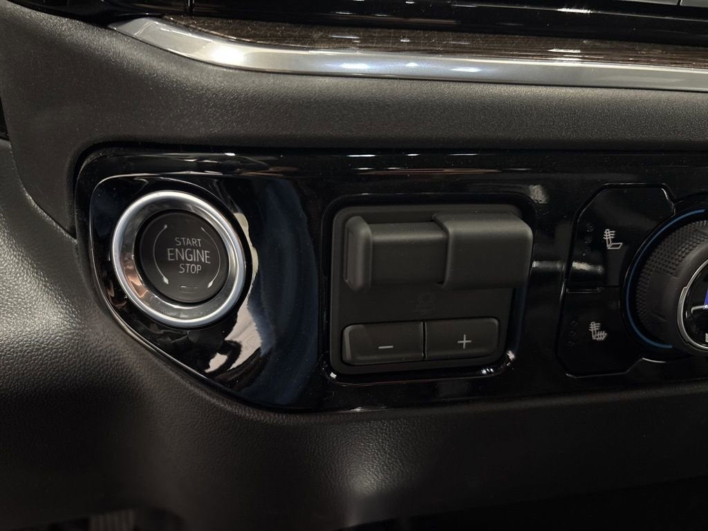 2026 Chevrolet Silverado 1500 RST Crew Cab Standard Box 4WD