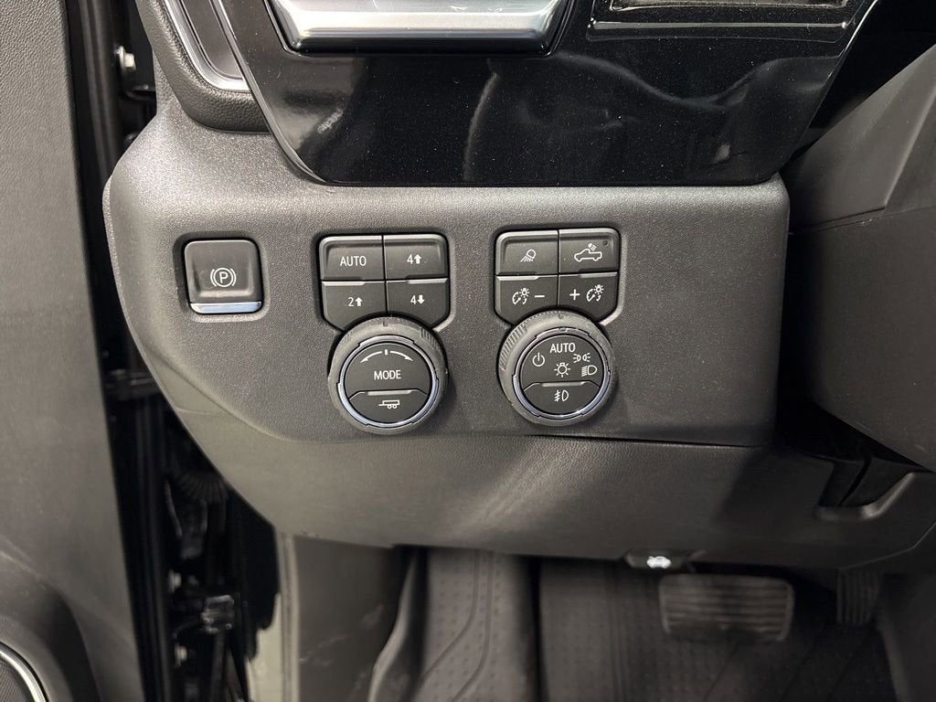 2026 Chevrolet Silverado 1500 RST Crew Cab Standard Box 4WD