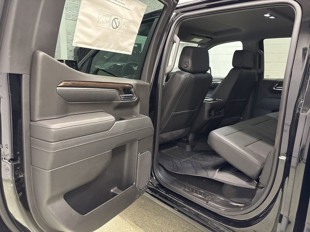 2026 Chevrolet Silverado 1500 RST Crew Cab Standard Box 4WD