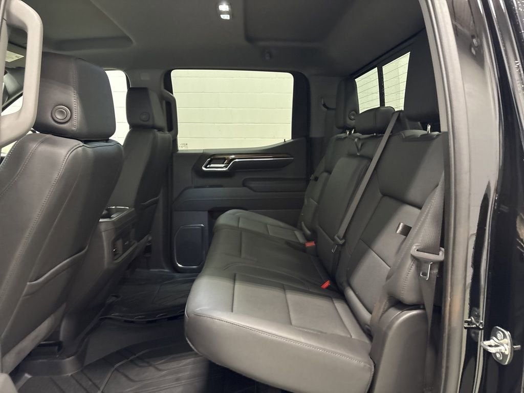 2026 Chevrolet Silverado 1500 RST Crew Cab Standard Box 4WD