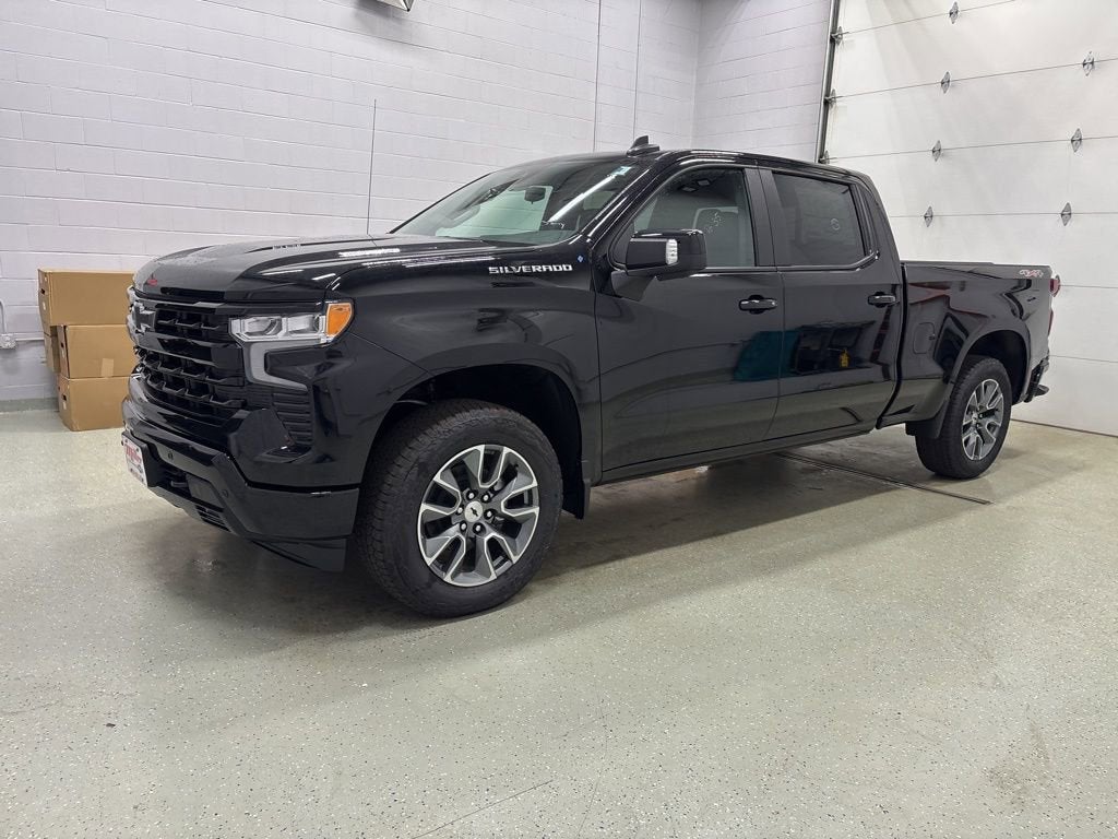 2026 Chevrolet Silverado 1500 RST Crew Cab Standard Box 4WD