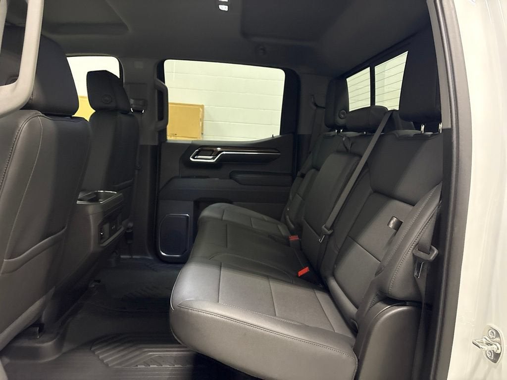 2026 Chevrolet Silverado 1500 LT Trail Boss Crew Cab Standard Box 4WD