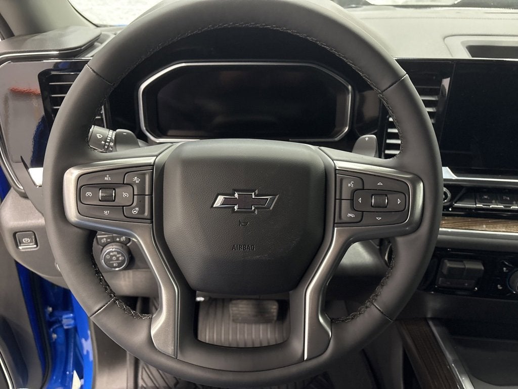 2026 Chevrolet Silverado 1500 LT Trail Boss Crew Cab Short Box 4WD