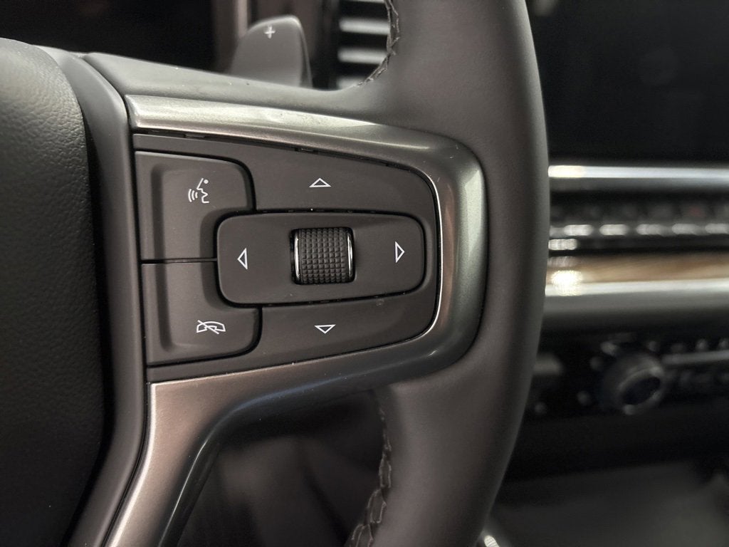 2026 Chevrolet Silverado 1500 LT Trail Boss Crew Cab Short Box 4WD