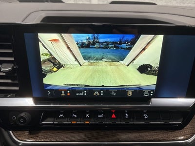 2026 Chevrolet Silverado 1500 LT Trail Boss Crew Cab Short Box 4WD