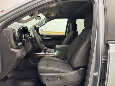 2026 Chevrolet Silverado 1500 LT Trail Boss Crew Cab Short Box 4WD