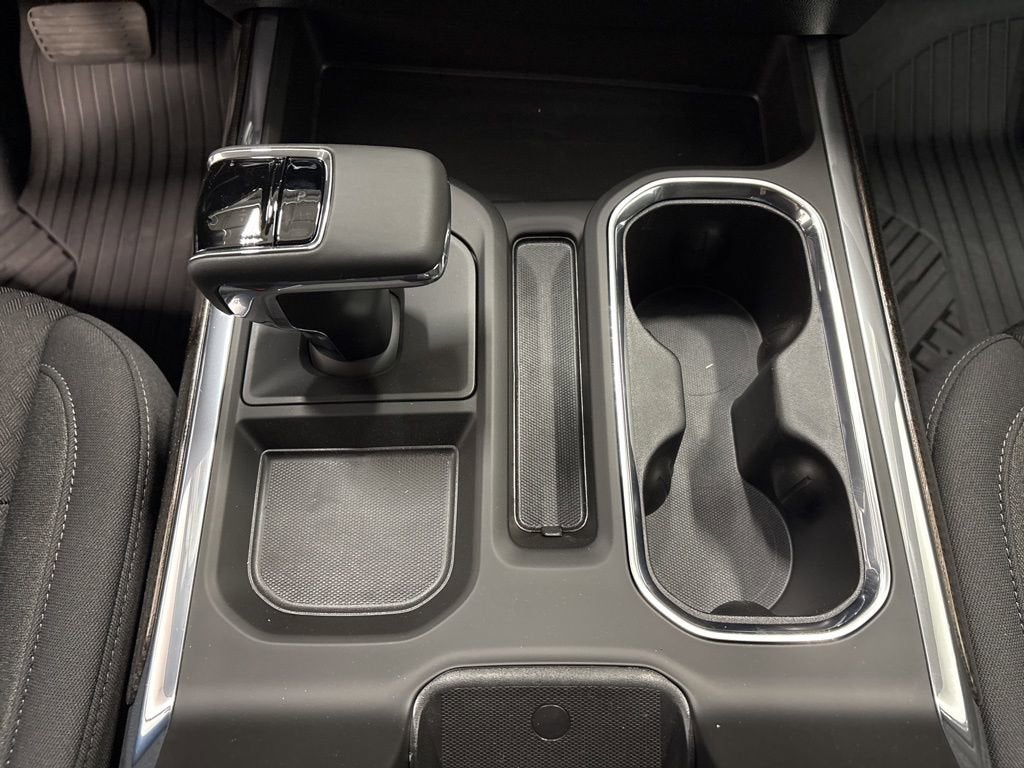 2026 Chevrolet Silverado 1500 LT Trail Boss Crew Cab Short Box 4WD