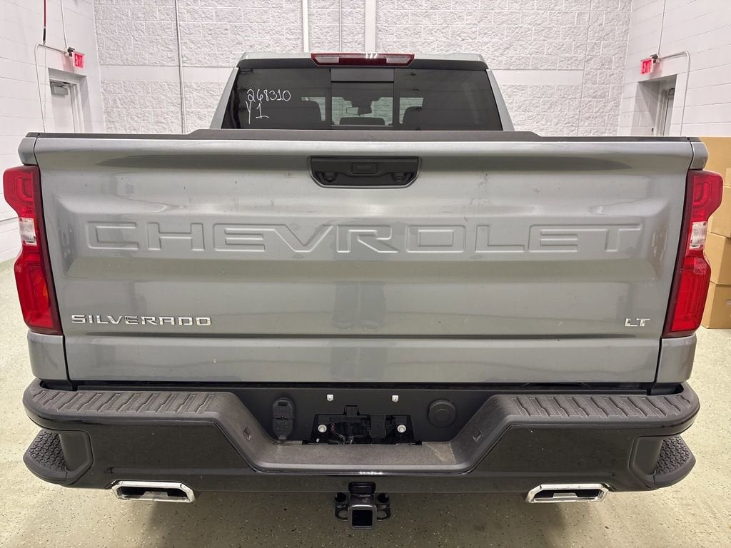 2026 Chevrolet Silverado 1500 LT Trail Boss Crew Cab Short Box 4WD