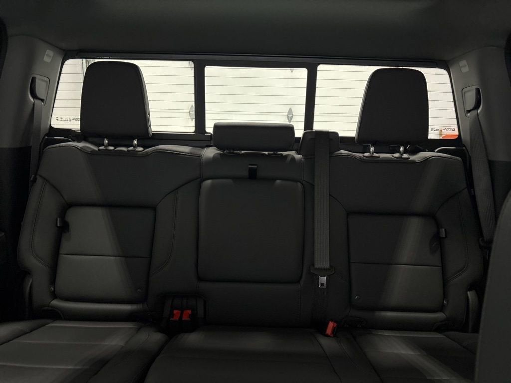 2026 Chevrolet Silverado 1500 LT Trail Boss Crew Cab Short Box 4WD