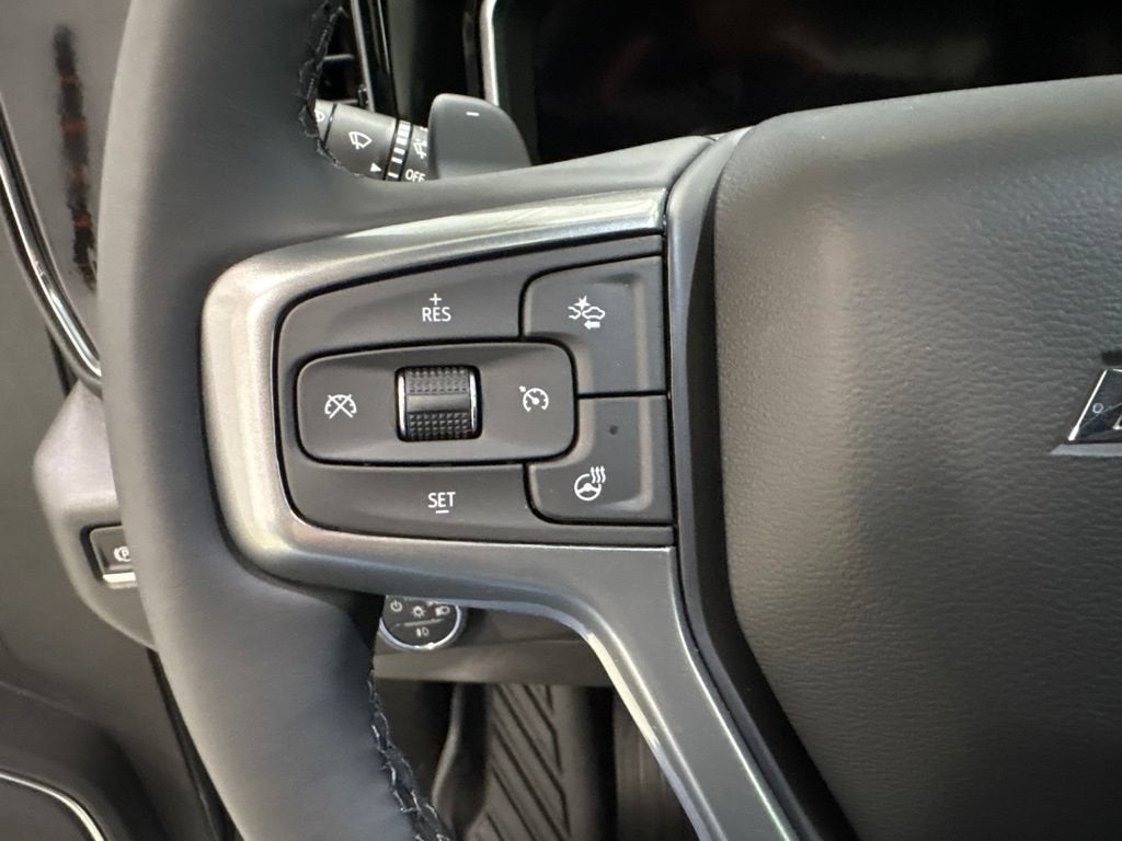 2026 Chevrolet Silverado 1500 LT Trail Boss Crew Cab Short Box 4WD