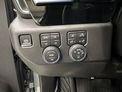 2026 Chevrolet Silverado 1500 LT Trail Boss Crew Cab Short Box 4WD
