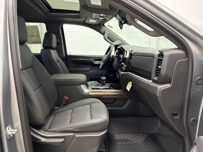 2026 Chevrolet Silverado 1500 LT Trail Boss Crew Cab Short Box 4WD