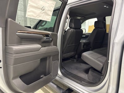 2026 Chevrolet Silverado 1500 LT Trail Boss Crew Cab Short Box 4WD