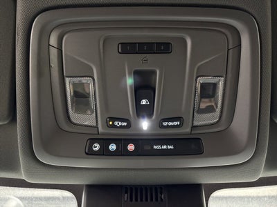 2026 Chevrolet Silverado 1500 LT Trail Boss Crew Cab Short Box 4WD