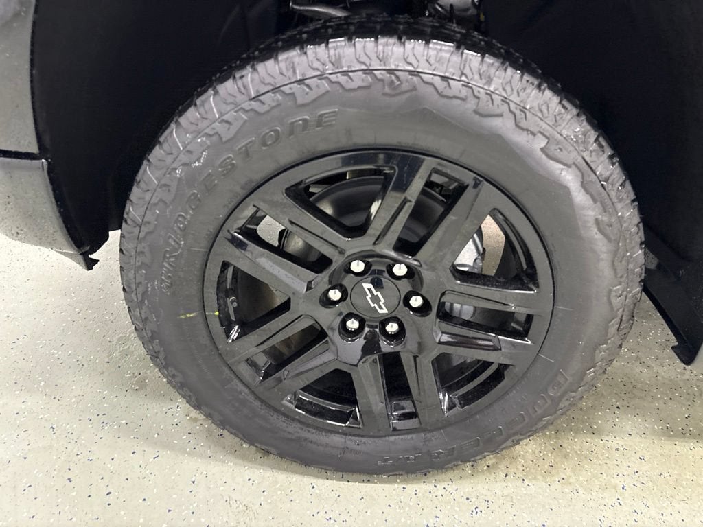 2026 Chevrolet Silverado 1500 LT Trail Boss Crew Cab Short Box 4WD