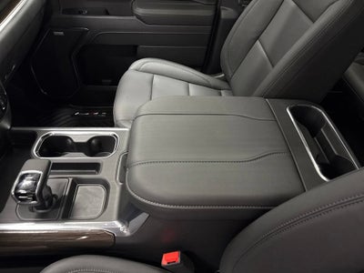 2026 Chevrolet Silverado 1500 LT Trail Boss Crew Cab Short Box 4WD