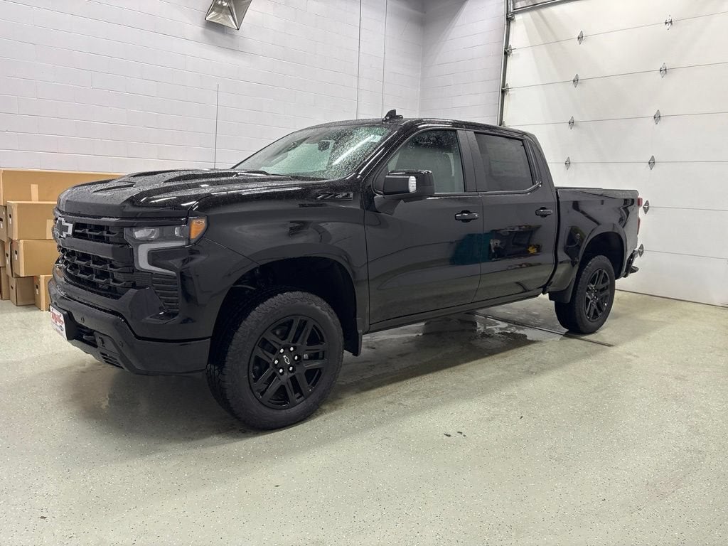 2026 Chevrolet Silverado 1500 LT Trail Boss Crew Cab Short Box 4WD