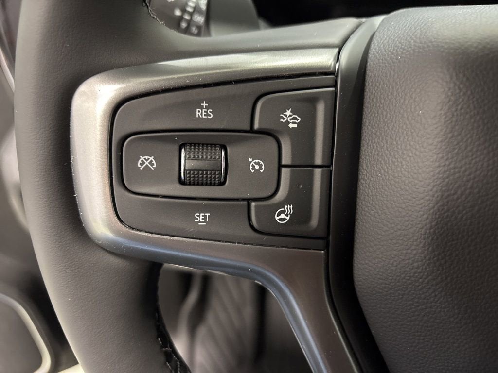 2026 Chevrolet Silverado 1500 LT Trail Boss Crew Cab Short Box 4WD